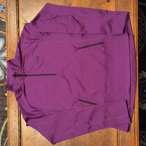 Beautiful purple north face honeycomb half zip